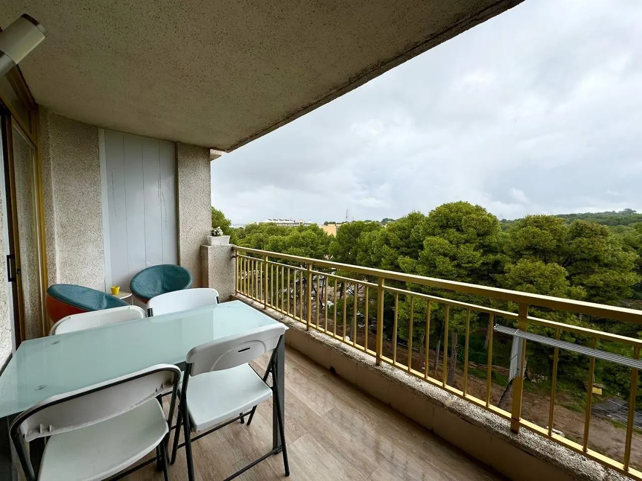 Lägenhet Apartsalou Lea
